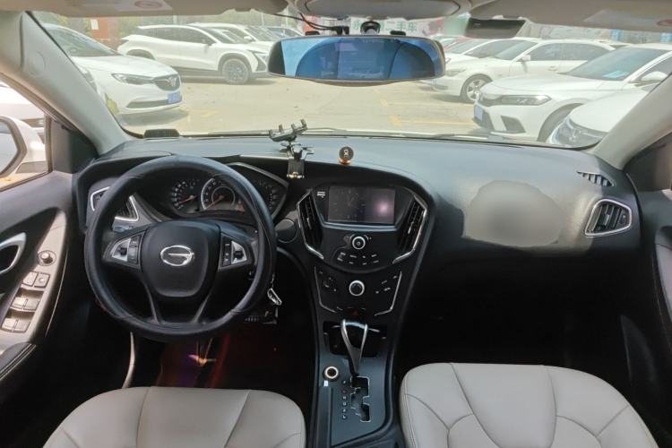 Used GAC Trumpchi GA3S Vision 2014 1.6L Automatic Luxury ESP Version Center Console