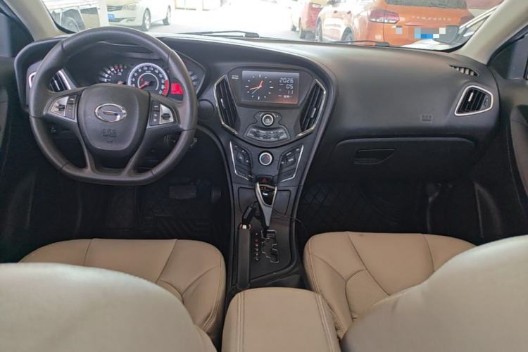 Used GAC Trumpchi GA3S Vision 2014 1.6L Automatic Luxury ESP Version Center Console