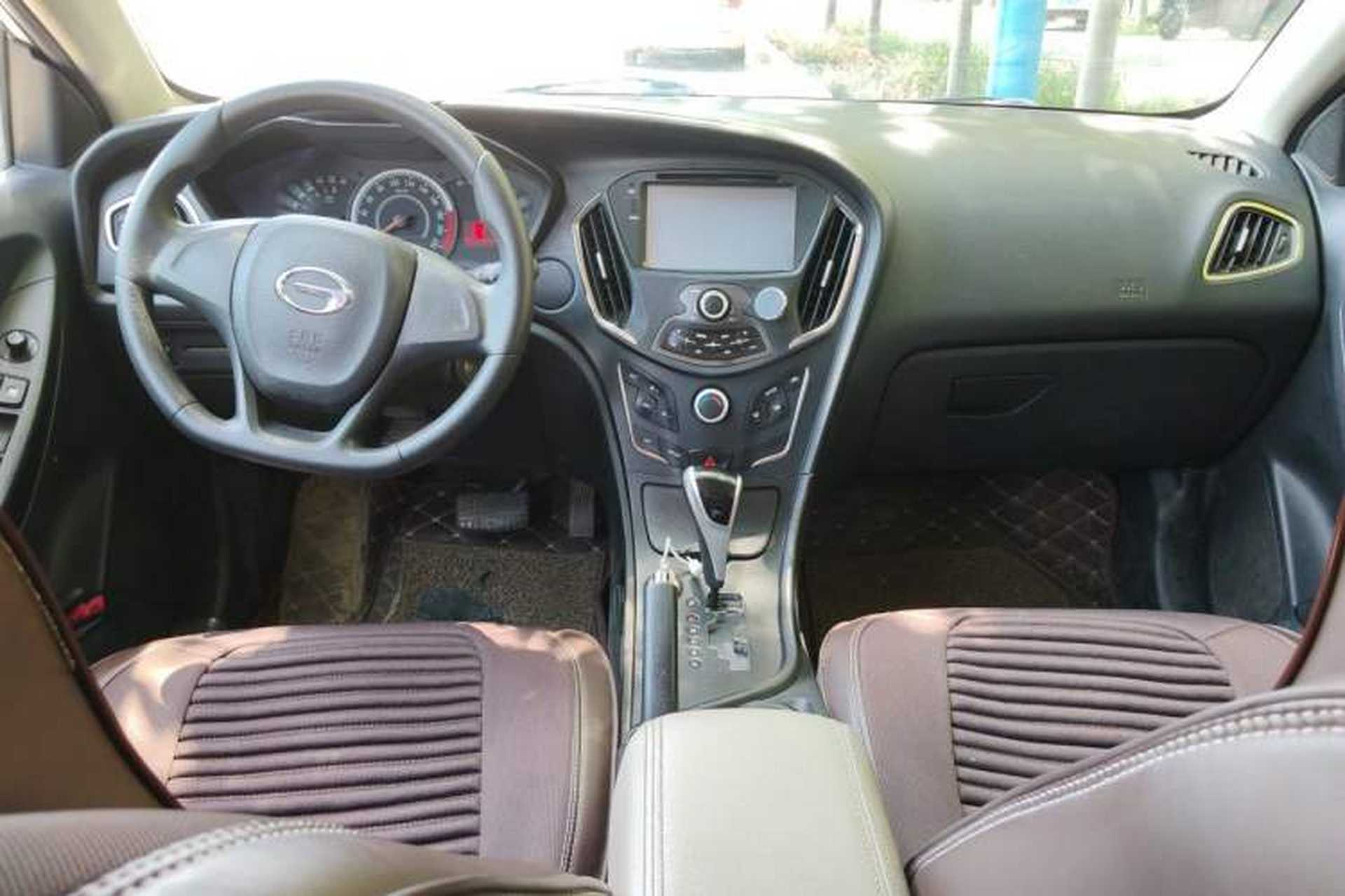 Used GAC Trumpchi GA3S Vision 2014 1.6L Automatic Elite ESP Version Center Console