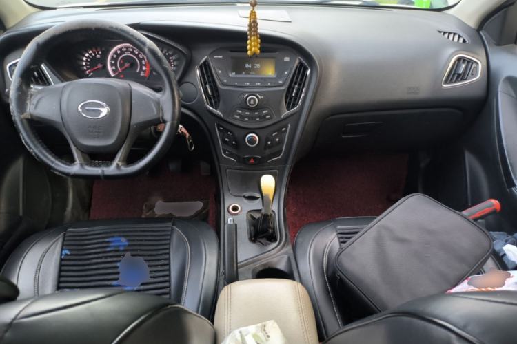 Used GAC Trumpchi GA3S Vision 2014 1.6L Manual Elite Edition Center Console