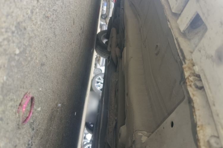Used GAC Trumpchi GA3S Vision 2014 1.6L Automatic Elite ESP Version Chassis Front Right