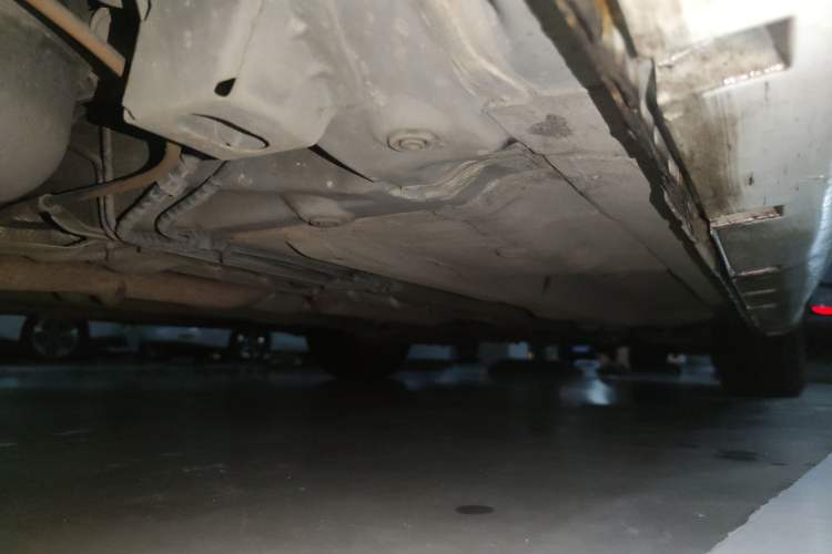 Used GAC Trumpchi GA3S Vision 2014 1.6L Automatic Luxury ESP Version Chassis Rear Right