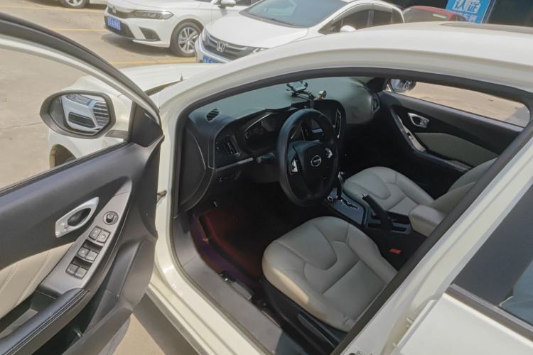Used GAC Trumpchi GA3S Vision 2014 1.6L Automatic Luxury ESP Version Driver Seat