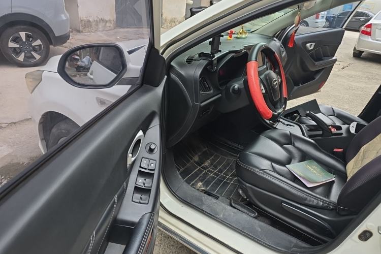 Used GAC Trumpchi GA3S Vision 2014 1.6L Automatic Luxury ESP Version Driver Seat