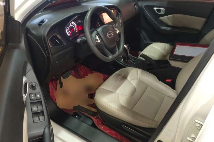 Used GAC Trumpchi GA3S Vision 2014 1.6L Automatic Luxury ESP Version Driver Seat