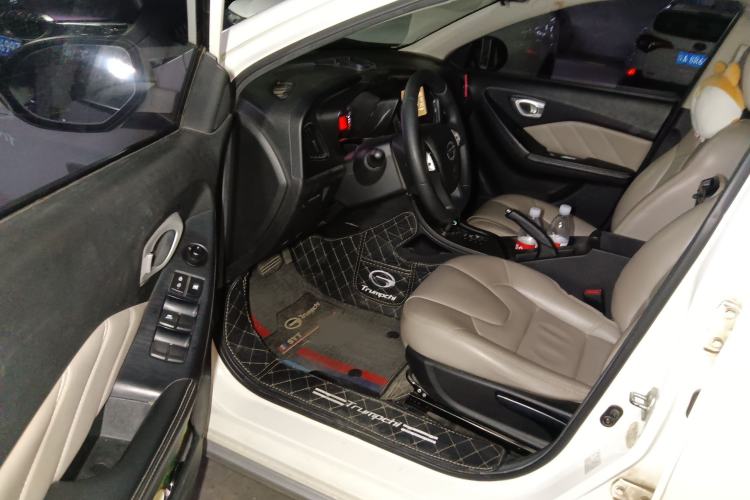 Used GAC Trumpchi GA3S Vision 2014 1.6L Automatic Luxury ESP Version Driver Seat