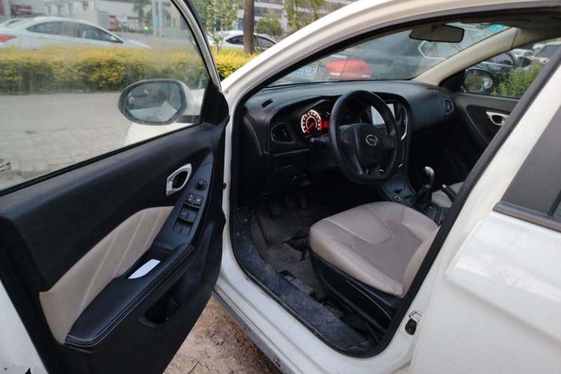 Used GAC Trumpchi GA3S Vision 2014 1.6L Manual Elite Edition Driver Seat