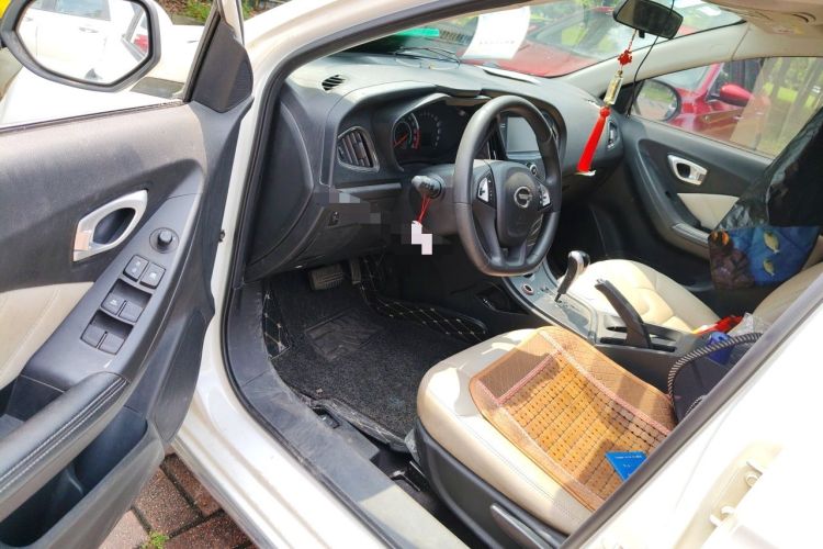 Used GAC Trumpchi GA3S Vision 2014 1.6L Automatic Luxury ESP Version Driver Seat