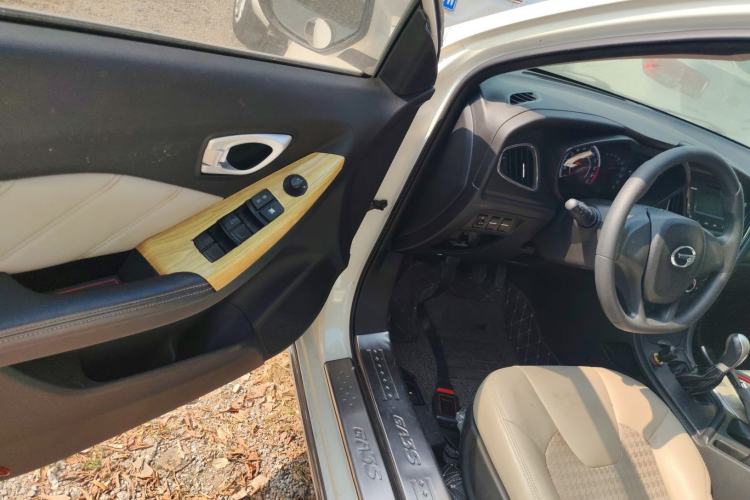 Used GAC Trumpchi GA3S Vision 2014 1.6L Manual Elite Edition Driver Seat
