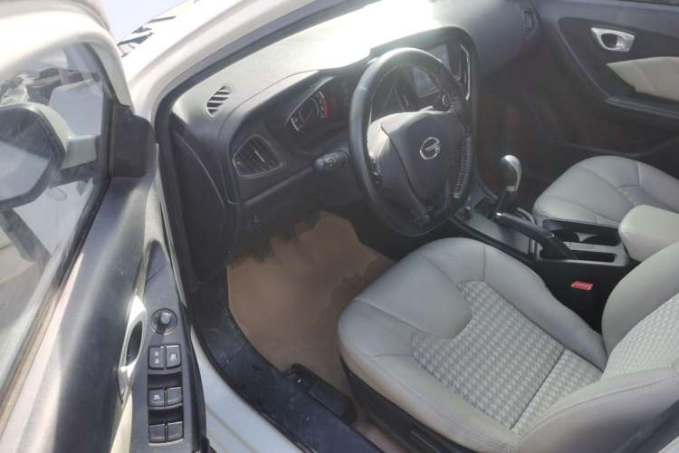 Used GAC Trumpchi GA3S Vision 2014 1.6L Manual Elite Edition Driver Seat