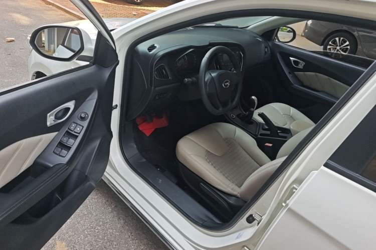 Used GAC Trumpchi GA3S Vision 2014 1.6L Manual Elite Edition Driver Seat
