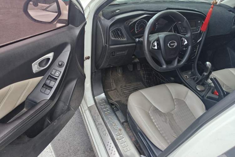 Used GAC Trumpchi GA3S Vision 2014 1.6L Manual Luxury ESP Version Driver Seat