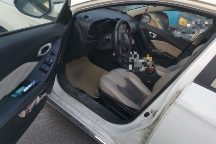 Used GAC Trumpchi GA3S Vision 2014 1.6L Manual Elite Edition Driver Seat