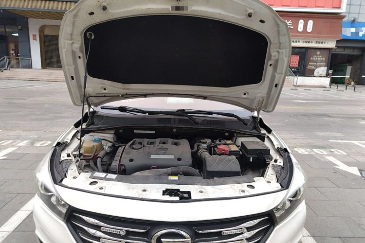 Used GAC Trumpchi GA3S Vision 2014 1.6L Automatic Elite ESP Version Engine Bay