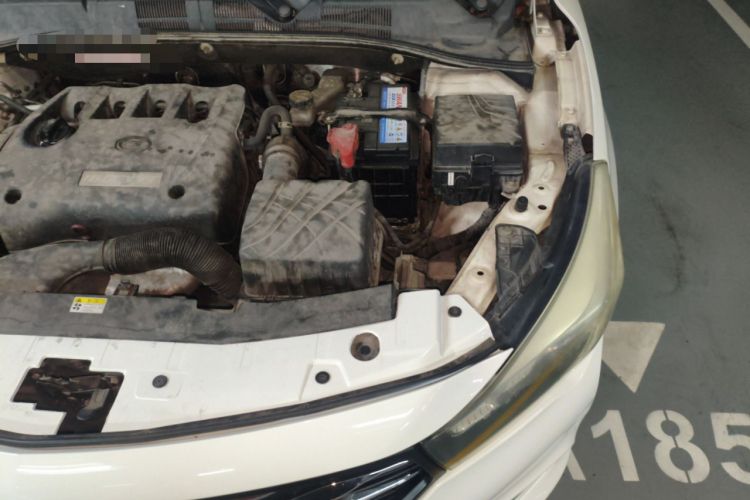Used GAC Trumpchi GA3S Vision 2014 1.6L Automatic Luxury ESP Version Engine Bay Left