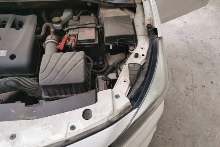 Used GAC Trumpchi GA3S Vision 2014 1.6L Manual Elite Edition Engine Bay Left