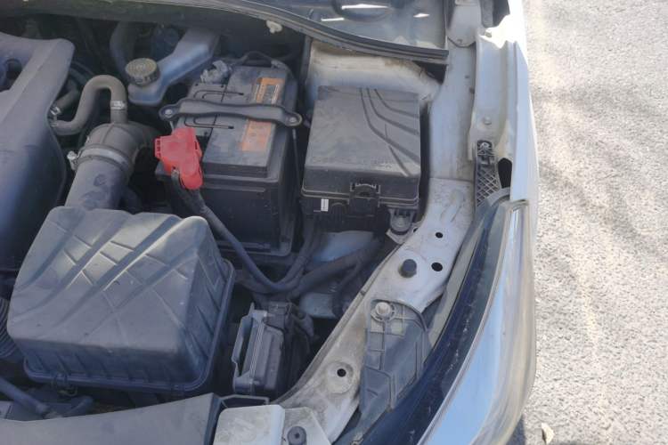 Used GAC Trumpchi GA3S Vision 2014 1.6L Manual Elite Edition Engine Bay Left