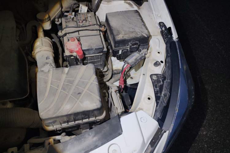 Used GAC Trumpchi GA3S Vision 2014 1.6L Manual Elite Edition Engine Bay Left