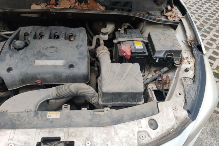 Used GAC Trumpchi GA3S Vision 2014 1.6L Automatic Elite ESP Version Engine Bay Left