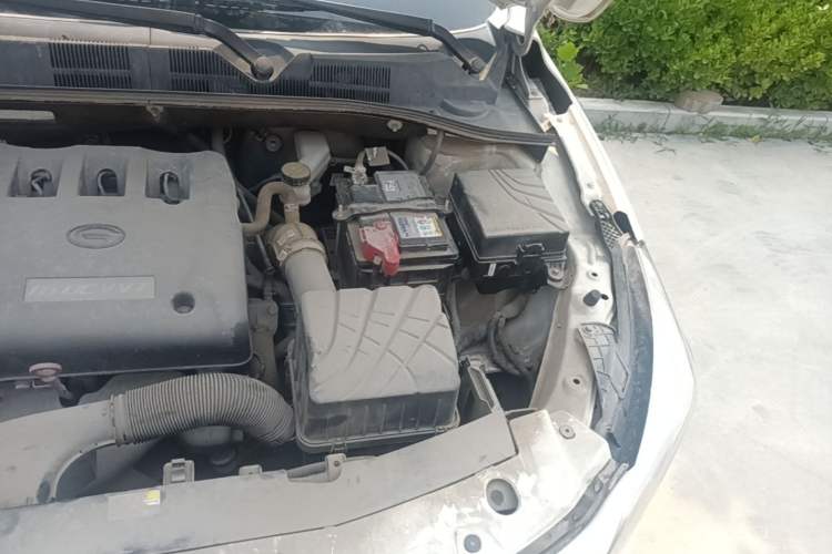 Used GAC Trumpchi GA3S Vision 2014 1.6L Manual Elite Edition Engine Bay Left