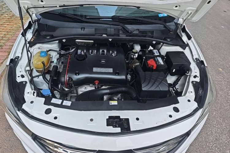 Used GAC Trumpchi GA3S Vision 2014 1.6L Manual Elite Edition Engine Bay
