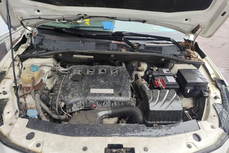 Used GAC Trumpchi GA3S Vision 2014 1.6L Automatic Luxury ESP Version Engine Bay