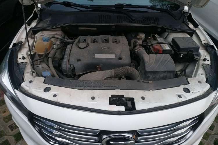 Used GAC Trumpchi GA3S Vision 2014 1.6L Automatic Luxury ESP Version Engine Bay