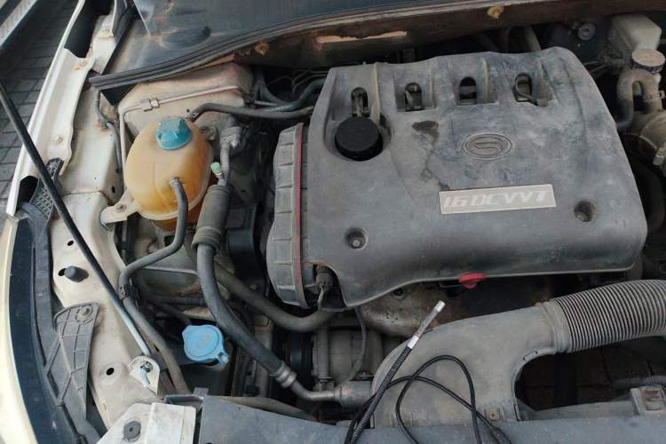 Used GAC Trumpchi GA3S Vision 2014 1.6L Manual Elite Edition Engine Bay Right