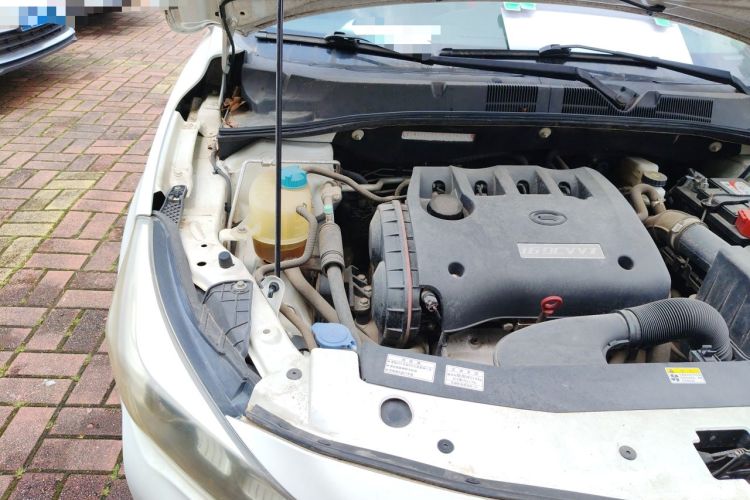 Used GAC Trumpchi GA3S Vision 2014 1.6L Automatic Luxury ESP Version Engine Bay Right