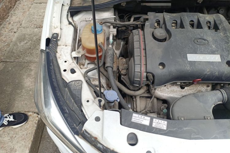 Used GAC Trumpchi GA3S Vision 2014 1.6L Manual Elite Edition Engine Bay Right