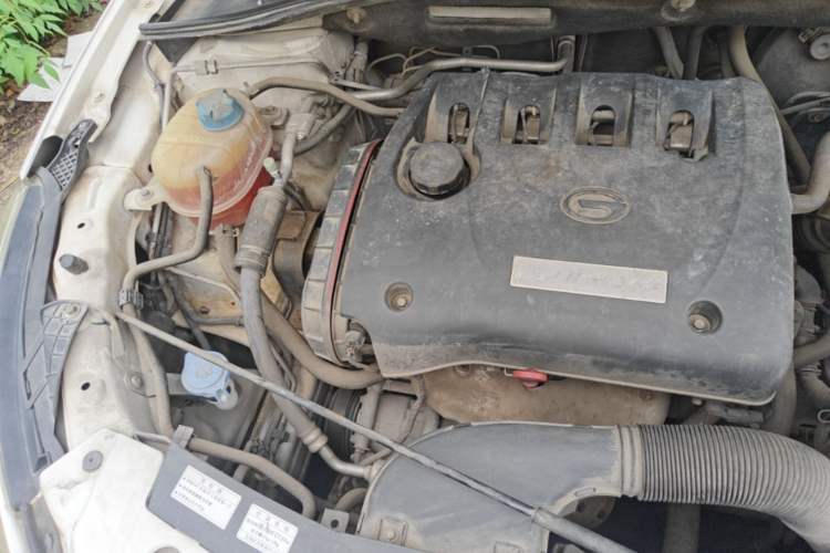 Used GAC Trumpchi GA3S Vision 2014 1.6L Automatic Luxury ESP Version Engine Bay Right