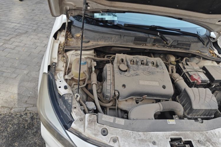 Used GAC Trumpchi GA3S Vision 2014 1.6L Manual Elite Edition Engine Bay Right