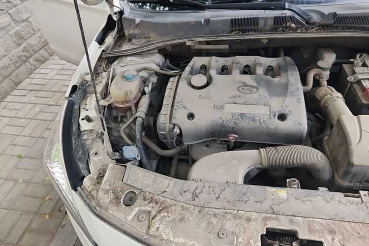 Used GAC Trumpchi GA3S Vision 2014 1.6L Manual Luxury Edition Engine Bay Right