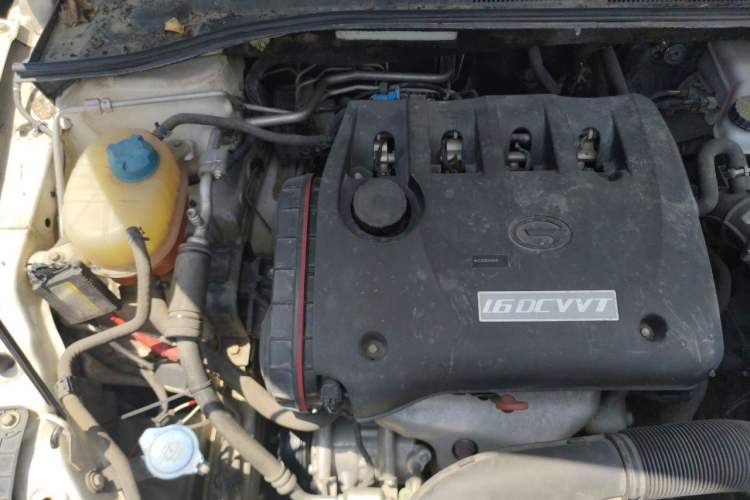 Used GAC Trumpchi GA3S Vision 2014 1.6L Automatic Luxury ESP Version Engine Bay Right