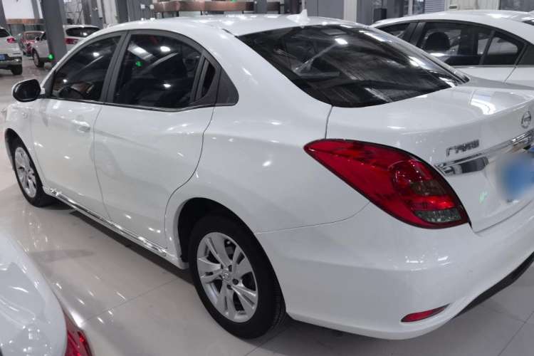 Used GAC Trumpchi GA3S Vision 2014 1.6L Automatic Luxury ESP Version Exterior 4