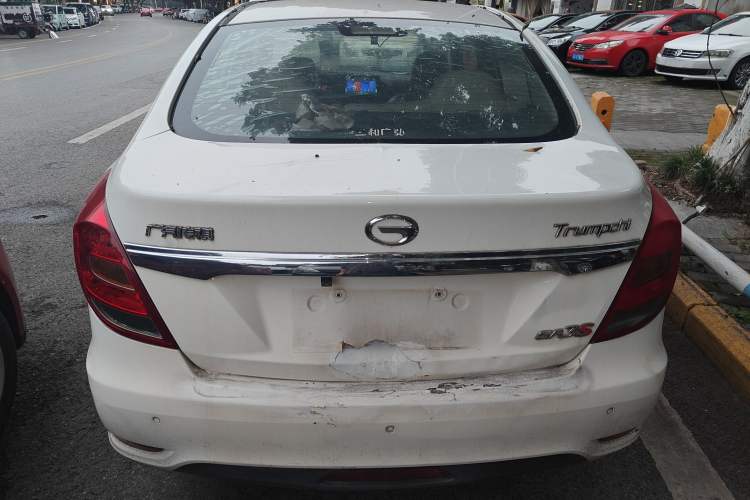 Used GAC Trumpchi GA3S Vision 2014 1.6L Manual Elite Edition Exterior 4
