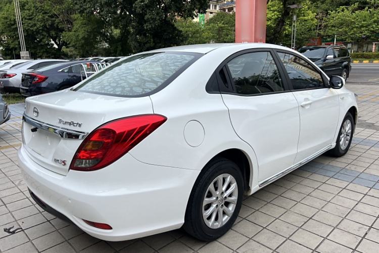 Used GAC Trumpchi GA3S Vision 2014 1.6L Manual Elite Edition Exterior 5