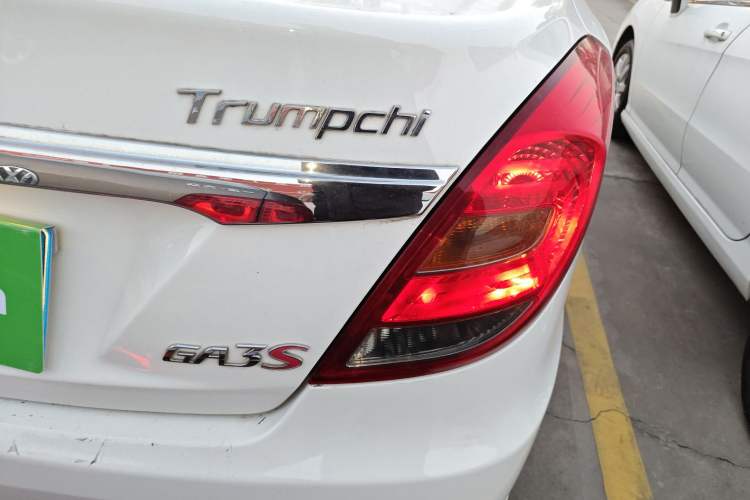 Used GAC Trumpchi GA3S Vision 2014 1.6L Manual Elite Edition Exterior 6