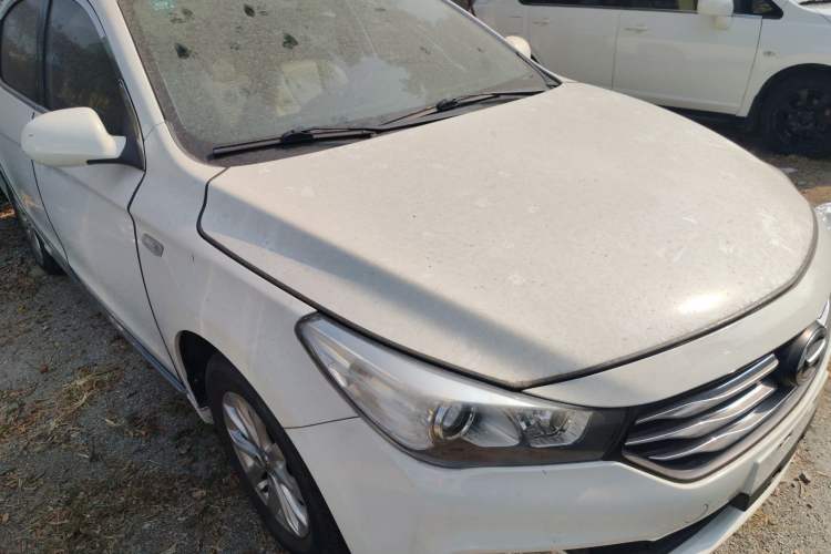 Used GAC Trumpchi GA3S Vision 2014 1.6L Manual Elite Edition Front Right 45 Deg