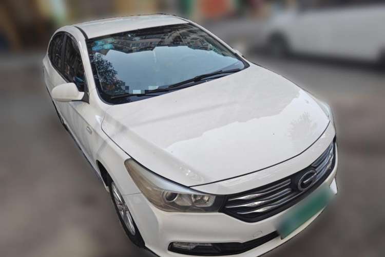 Used GAC Trumpchi GA3S Vision 2014 1.6L Manual Elite Edition Front Right 45 Deg