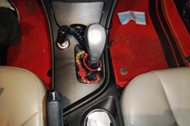 Used GAC Trumpchi GA3S Vision 2014 1.6L Manual Luxury ESP Version Gear Lever