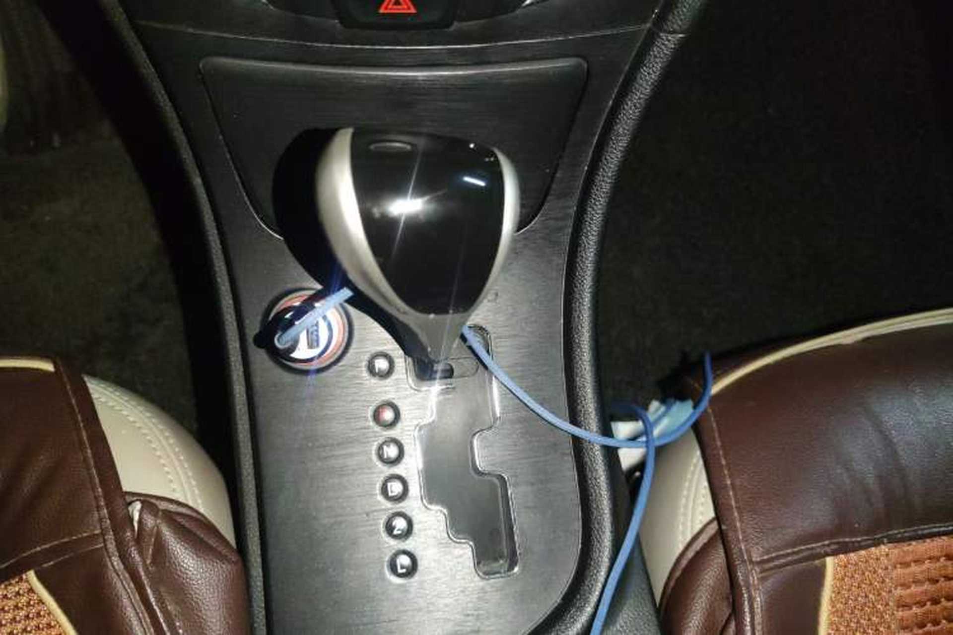 Used GAC Trumpchi GA3S Vision 2014 1.6L Automatic Luxury ESP Version Gear Lever