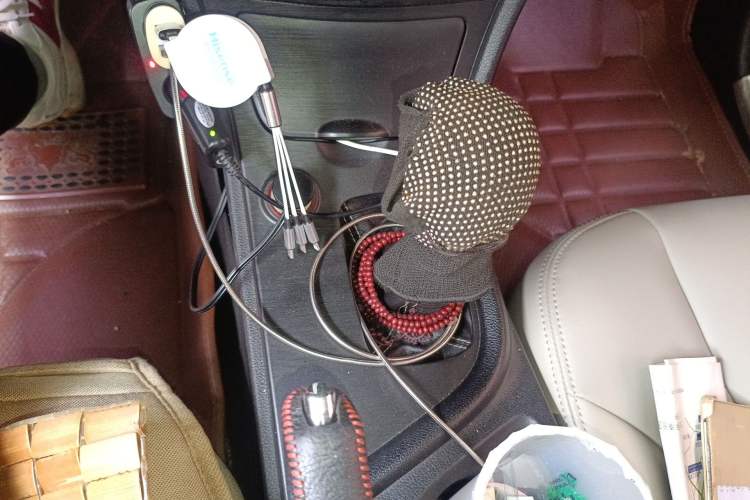 Used GAC Trumpchi GA3S Vision 2014 1.6L Manual Elite Edition Gear Lever