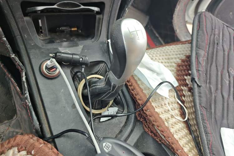 Used GAC Trumpchi GA3S Vision 2014 1.6L Manual Elite Edition Gear Lever