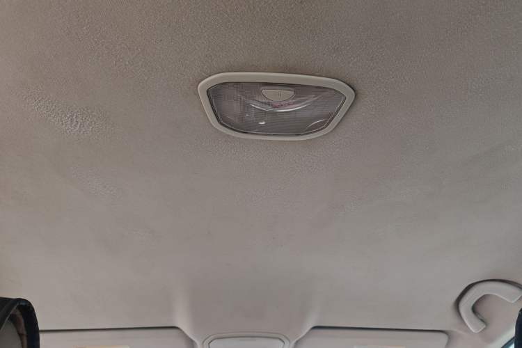 Used GAC Trumpchi GA3S Vision 2014 1.6L Manual Elite Edition Headliner