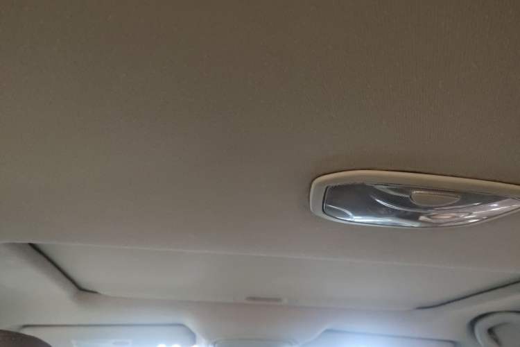Used GAC Trumpchi GA3S Vision 2014 1.6L Automatic Luxury ESP Version Headliner