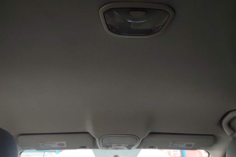 Used GAC Trumpchi GA3S Vision 2014 1.6L Automatic Elite ESP Version Headliner