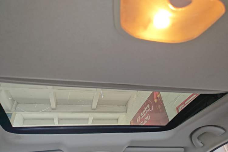 Used GAC Trumpchi GA3S Vision 2014 1.6L Automatic Luxury ESP Version Headliner