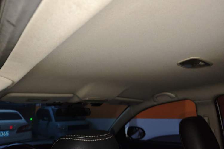 Used GAC Trumpchi GA3S Vision 2014 1.6L Automatic Elite ESP Version Headliner