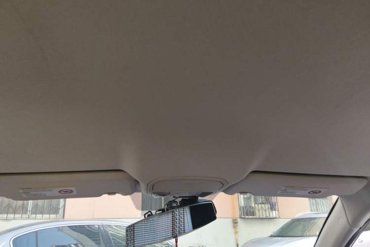 Used GAC Trumpchi GA3S Vision 2014 1.6L Automatic Elite ESP Version Headliner